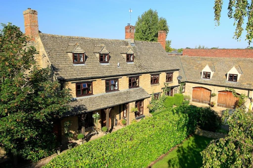 Lyne House Ideal For A Celebration Or Reunion Kidlington Buitenkant foto
